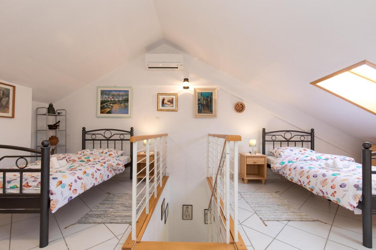 Apartment Glorija With Balcony Baška Dış mekan fotoğraf